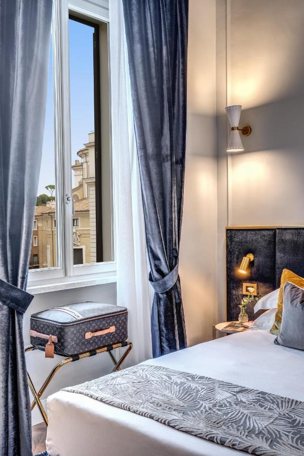 Tree Charme Augusto Luxury Suites Rome Exterior photo