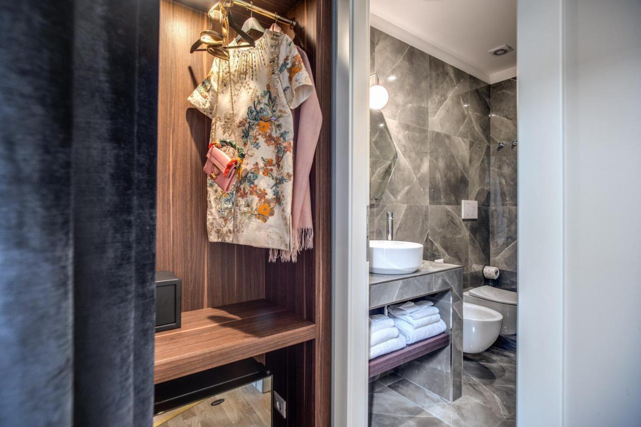 Tree Charme Augusto Luxury Suites Rome Exterior photo