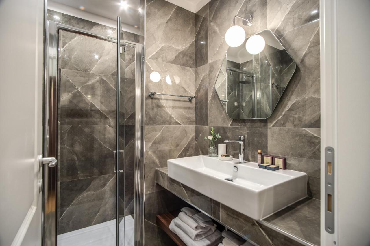 Tree Charme Augusto Luxury Suites Rome Exterior photo