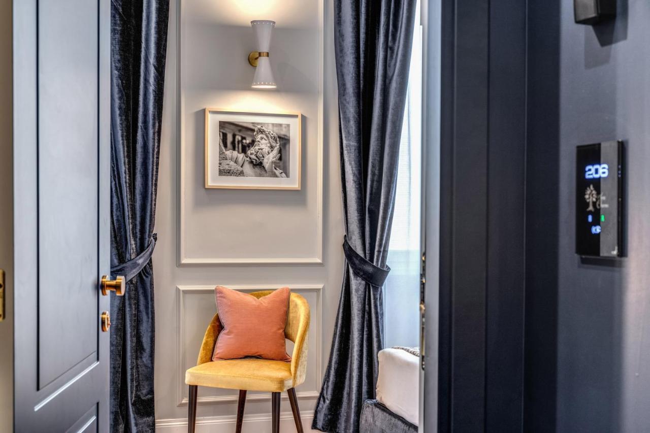 Tree Charme Augusto Luxury Suites Rome Exterior photo